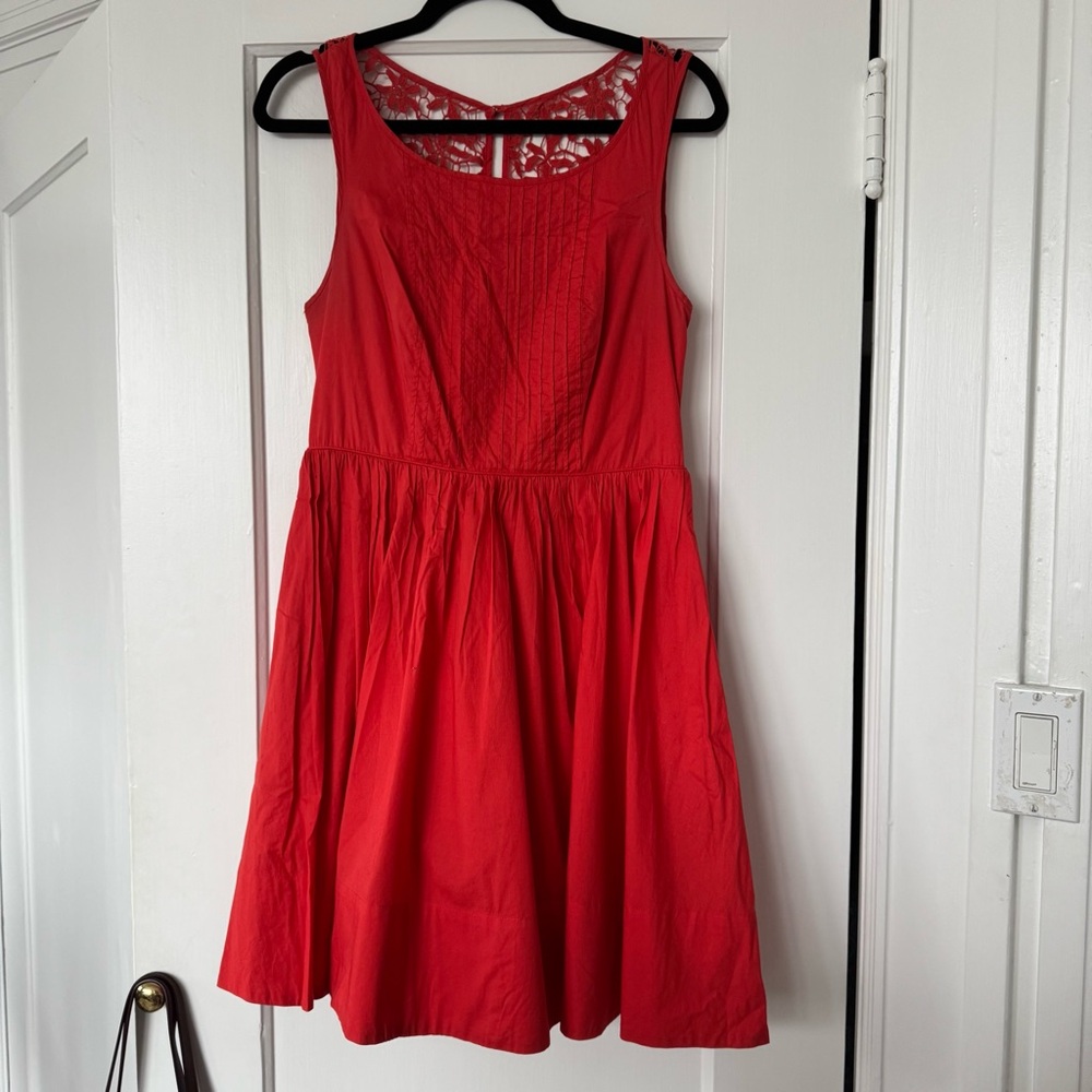 Red Sleeveless Dress